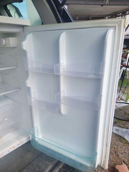 Lodówka Bauknecht mała