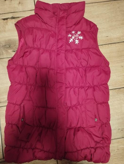 Безрукавка на девочку