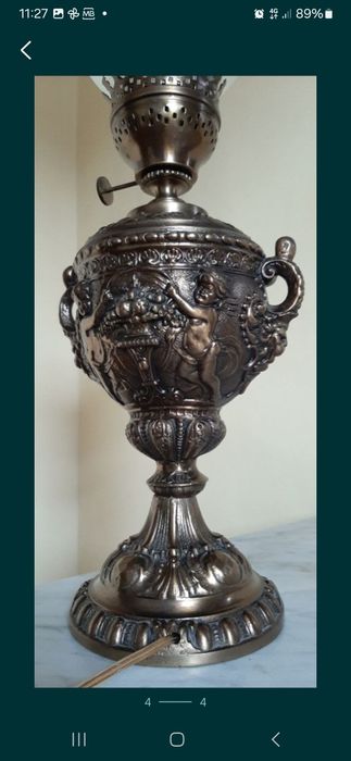 2 Candeeiros um em bronze,