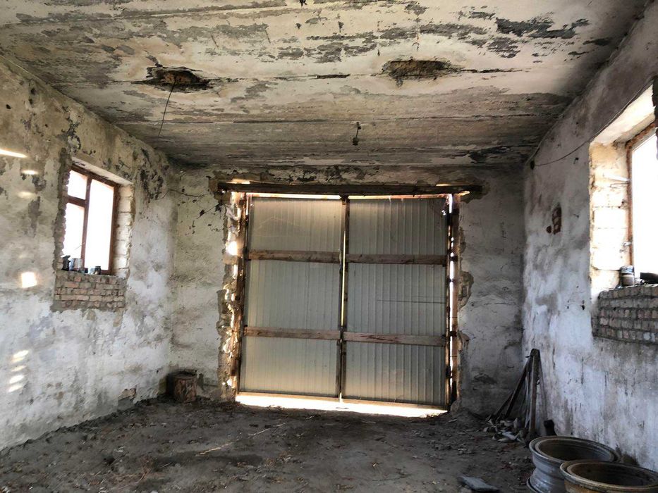 Продам комерційне приміщення (8387)