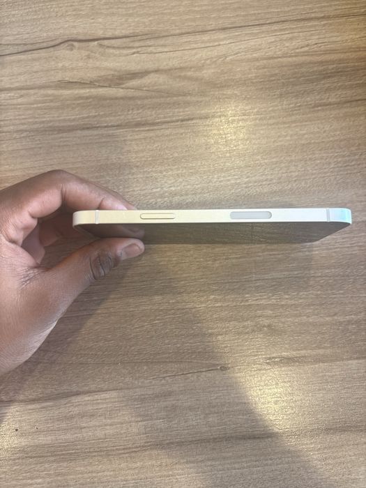 iphone 12 em boas condições