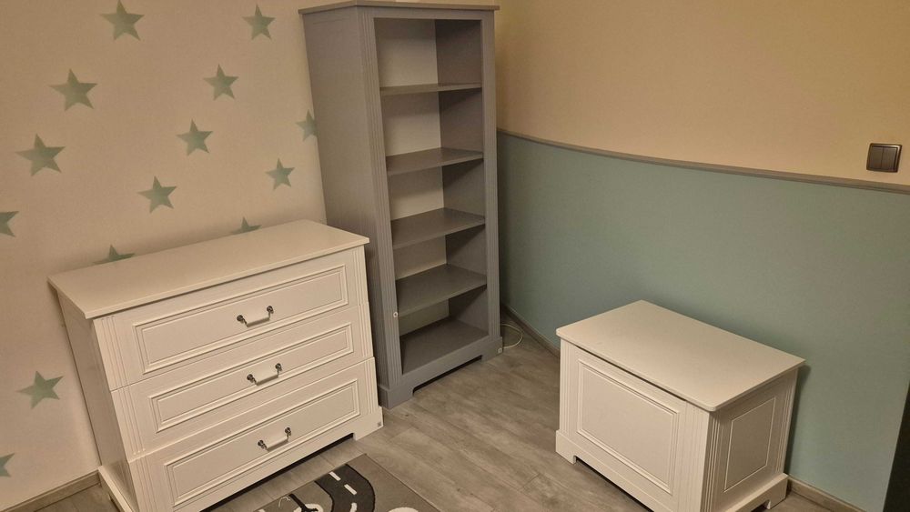 Bellamy ines zestaw mebli dziecięcych. Szafa, regał, komoda, skrzynia