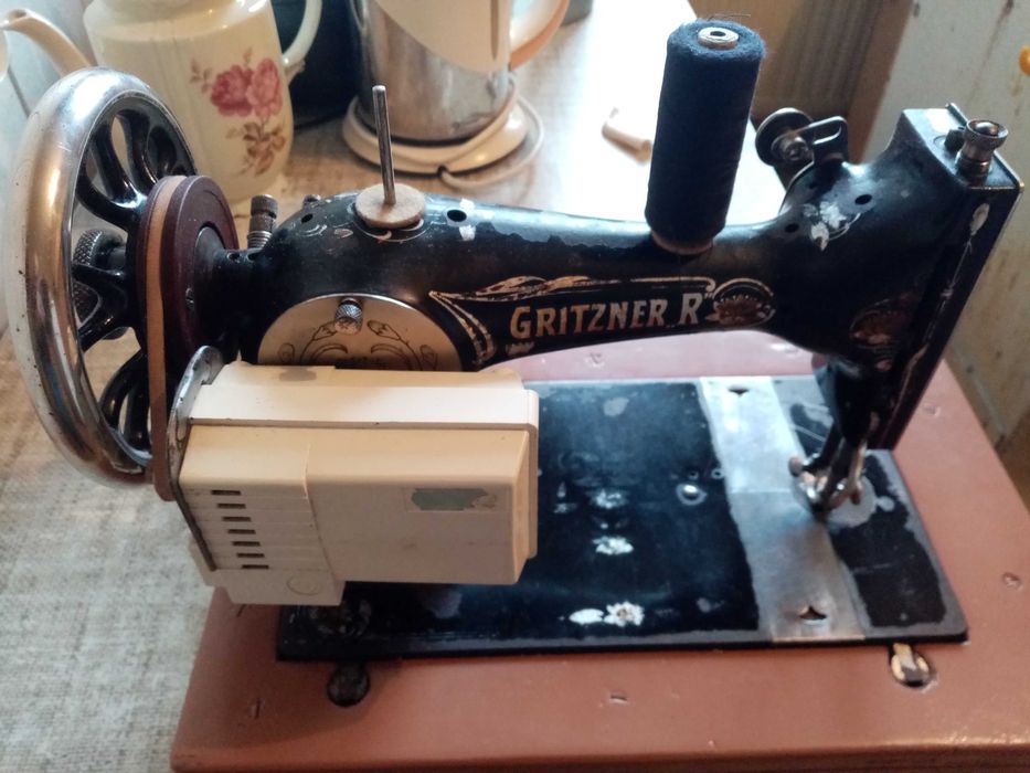 Maszyna do szycia Gritzner model "R" + silnik
