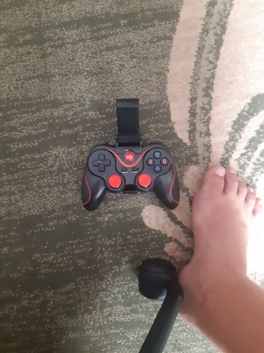 Продам гемпад без проводний