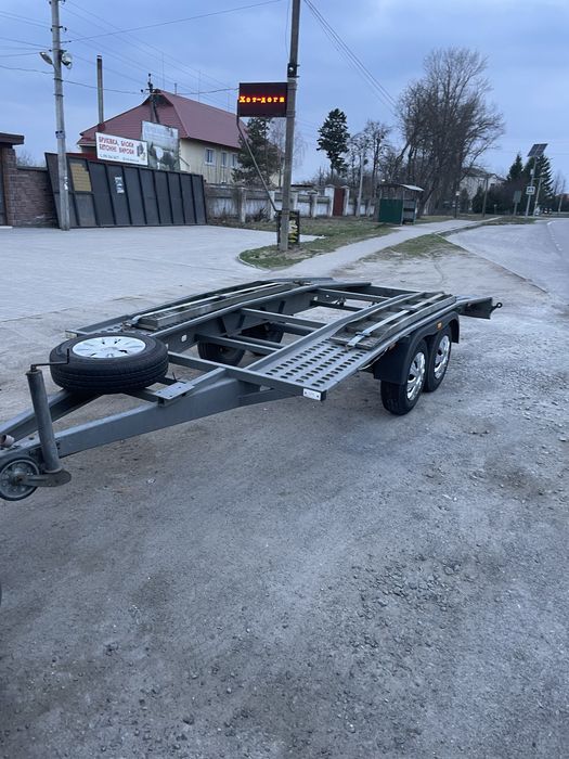Лафета оренда, платформа, прицеп лавета, послуги евакуатора.