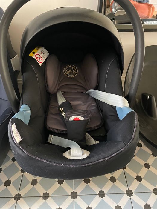 Fotelik samochodowy do 13kg i 18kg, baza, komplet