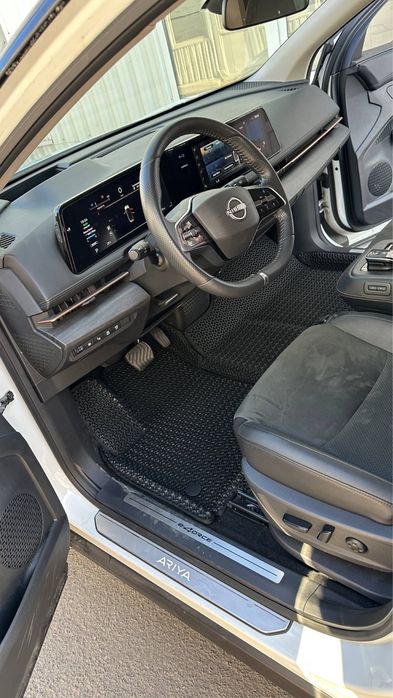 Eva коврики на Nissan Ariya