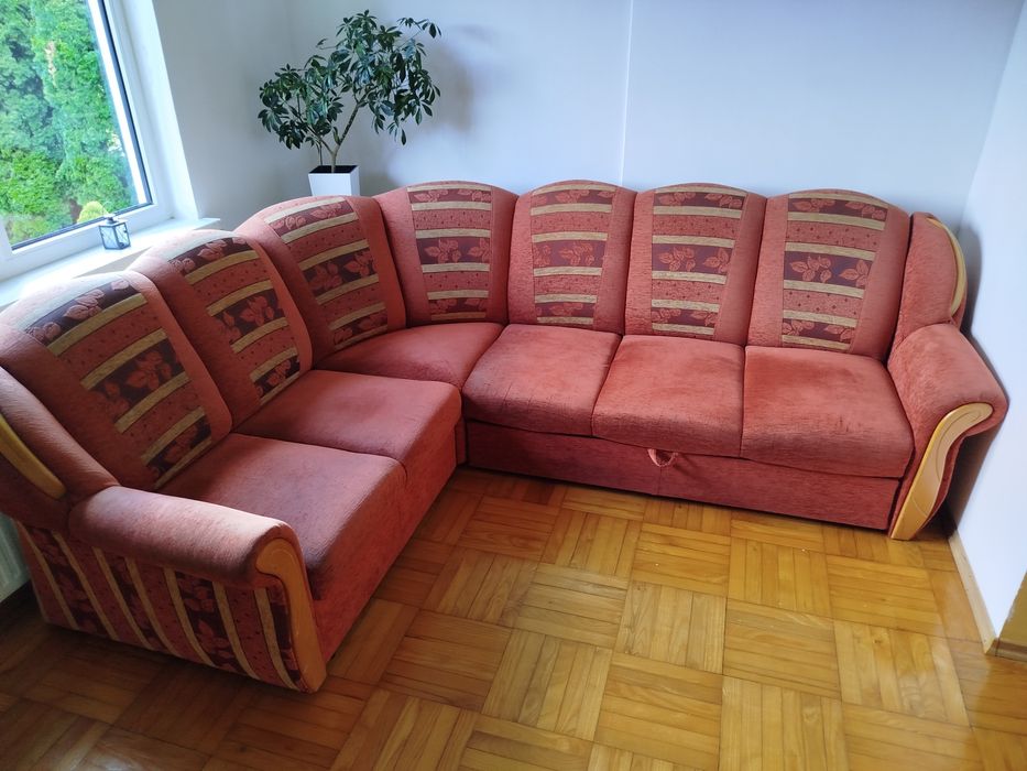 Witam mam do sprzedania dużą rozkładaną kanape