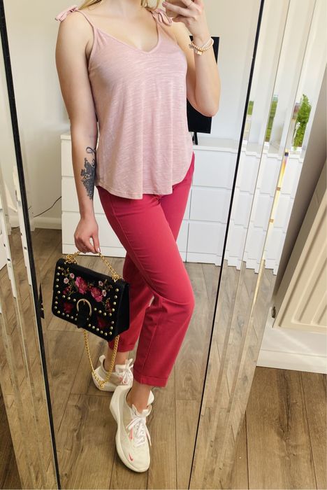 Wiązany top New Look 36 (S) pudrowy róż