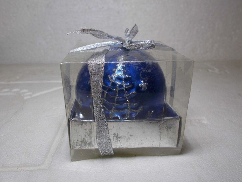 Новогодняя свеча шар с сюрпризом