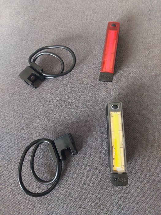 Zestaw lapmek rowerowych Knog wodoodporne oświetlenie ładowane USB
