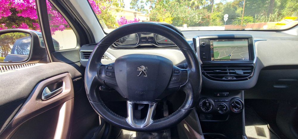 Peugeot 2008 1.6 BlueHDI Style NACIONAL