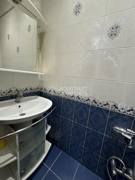 Продам 4к квартиру сталінка Центр Держпром Ромена Роллана єВідновлення