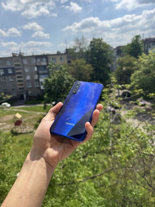 Honor 20 6/128Gb