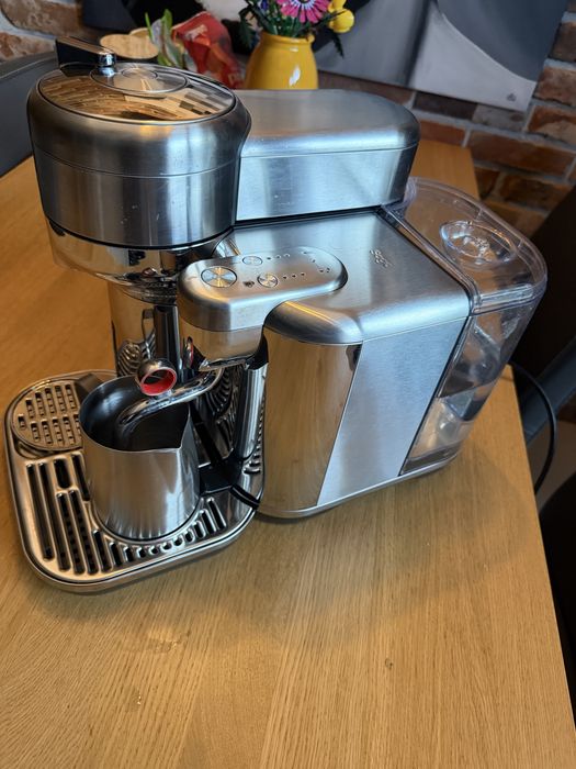Eskpres Nespresso Sage Creatista Plus