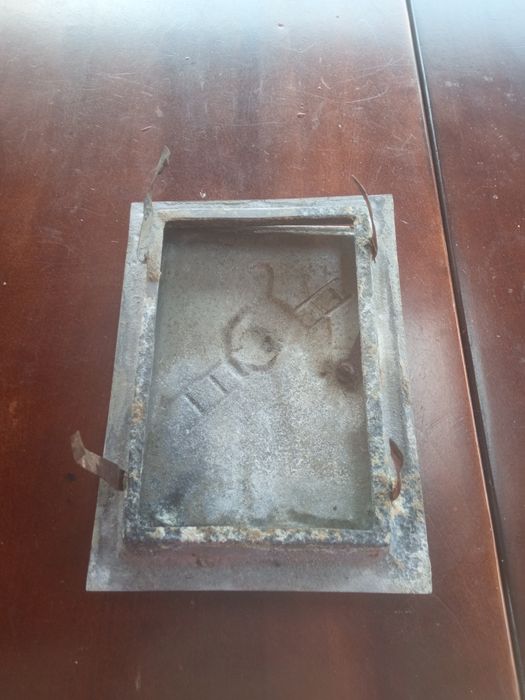 Drzwiczki rewizyjne aluminiowe