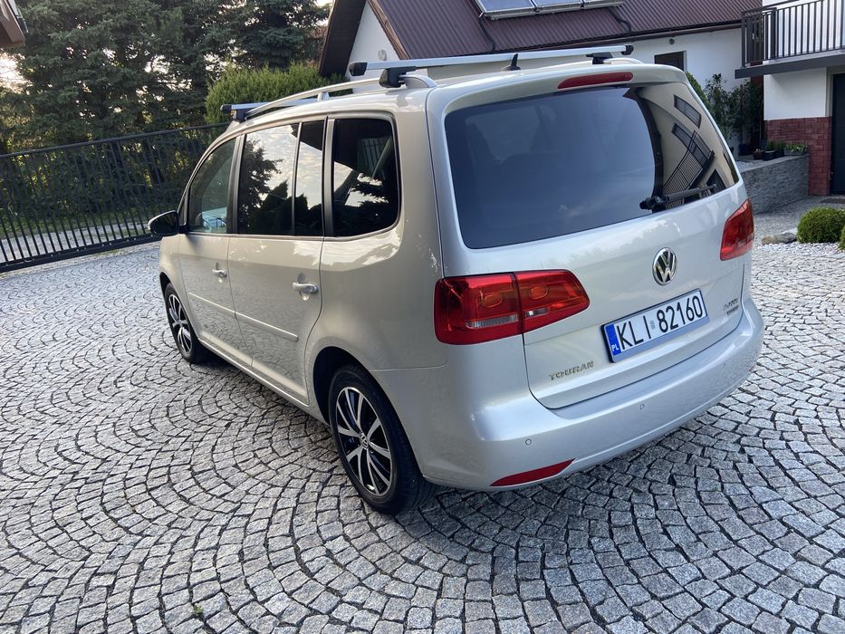 VW Touran 2,0 TDI 2011r