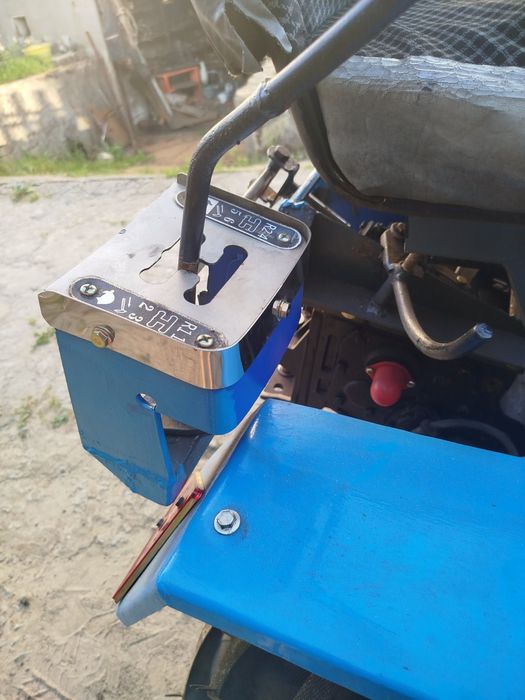 Саморобний трактор Зубр