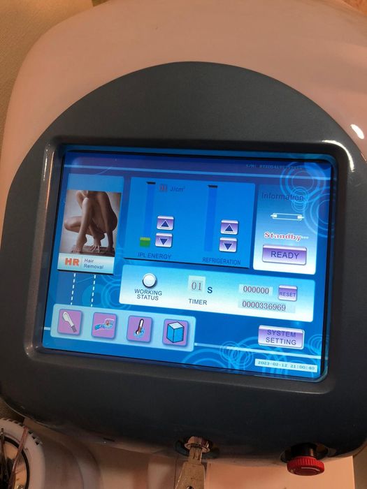 Máquina de depilação a laser