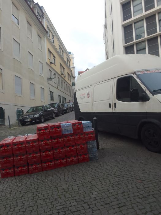 Mudanças e Transportes 24h/ Limpezas de monos