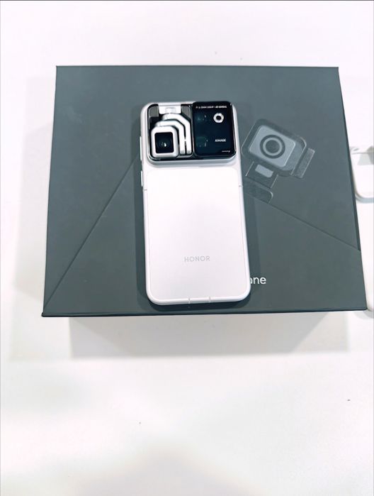 Honor robot phone 512GB