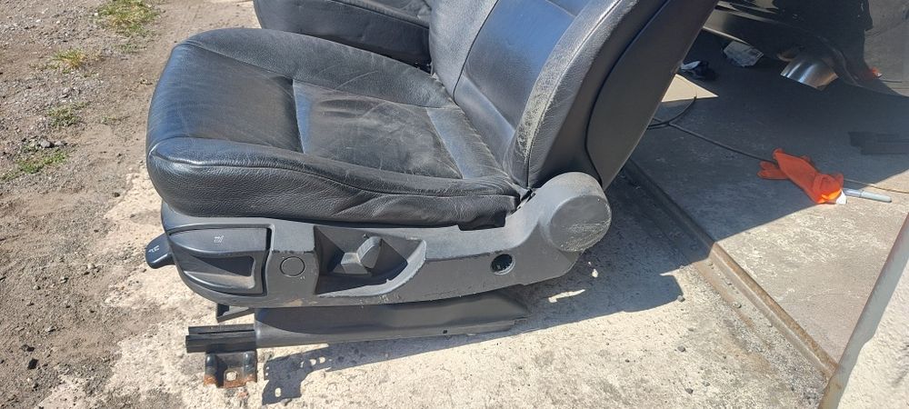 Fotele BMW  E61 skóra grzane