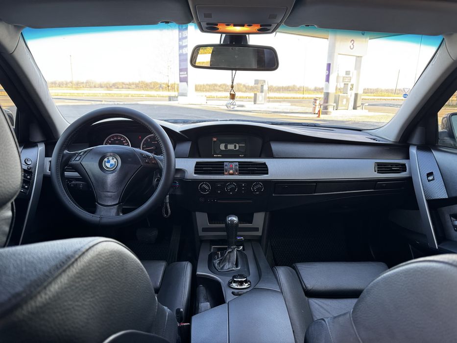 BMW E60 525d автомат