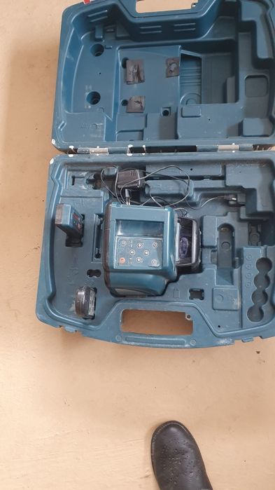 Sprzedam niwelatory laserowe boschBL200 GL