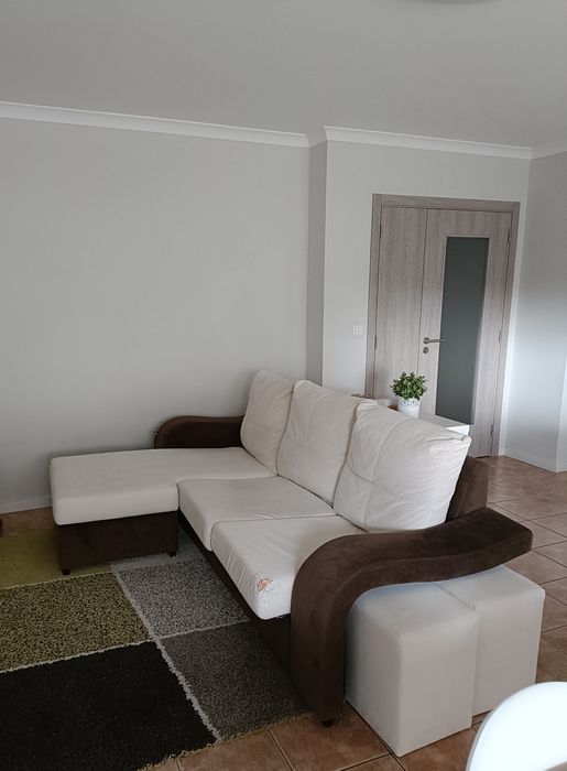 Sofá com chaise long