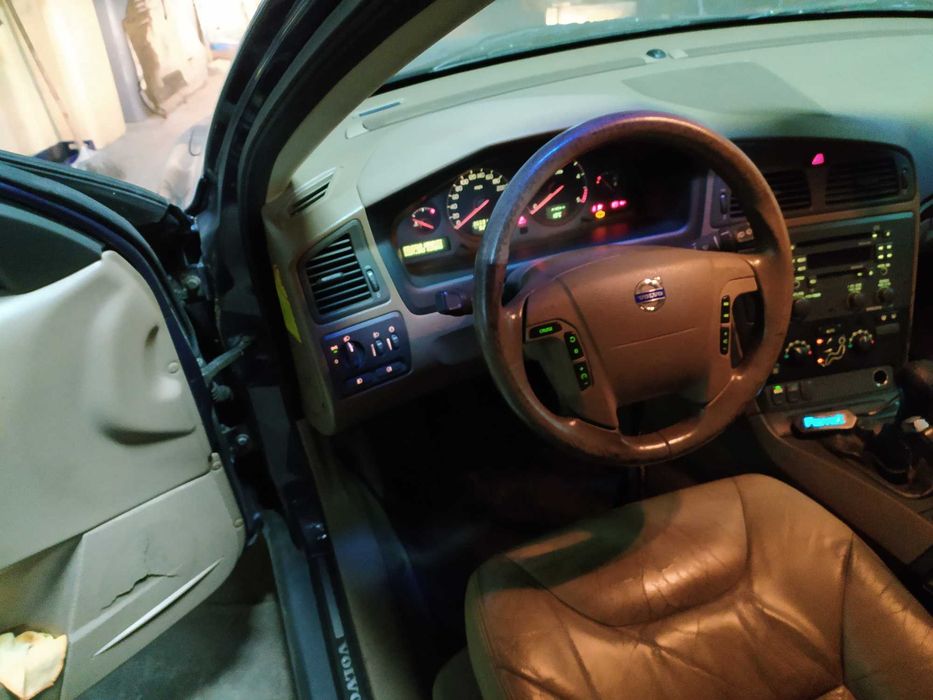 Volvo V70 — fotografia 5