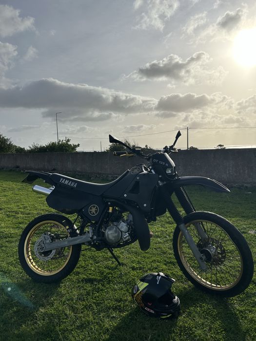 Vendo ou troco por outra mota