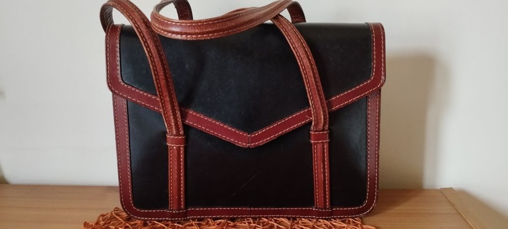 Mala em pele Hugo leal