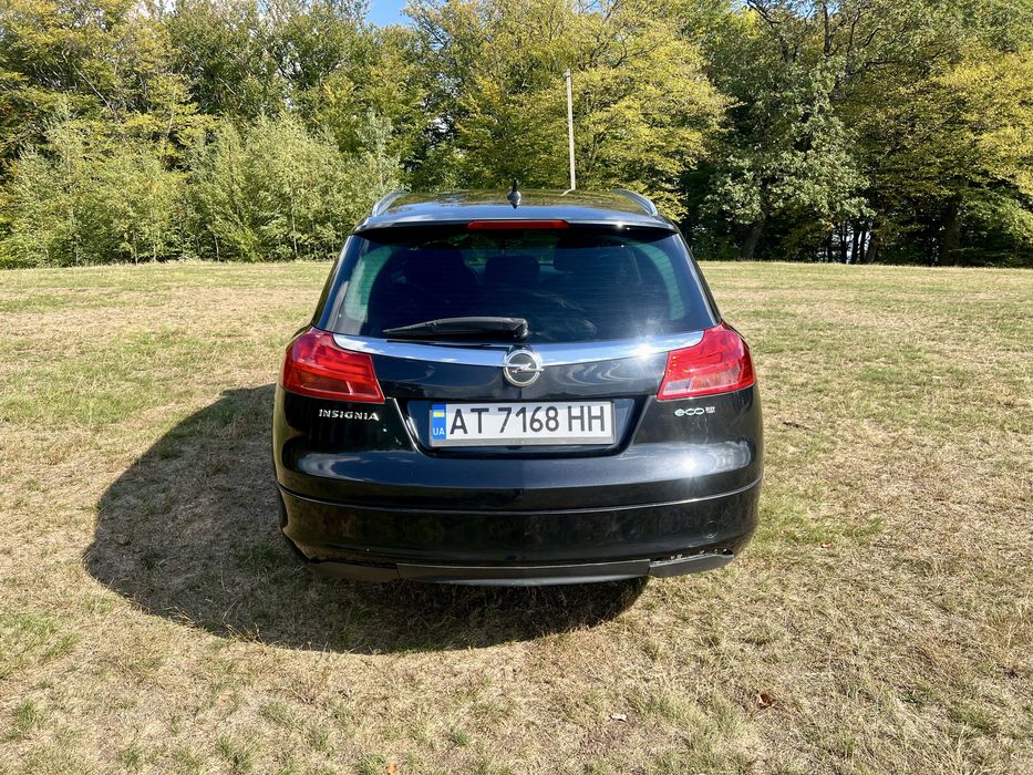 Опель інсікніа Opel Insignia