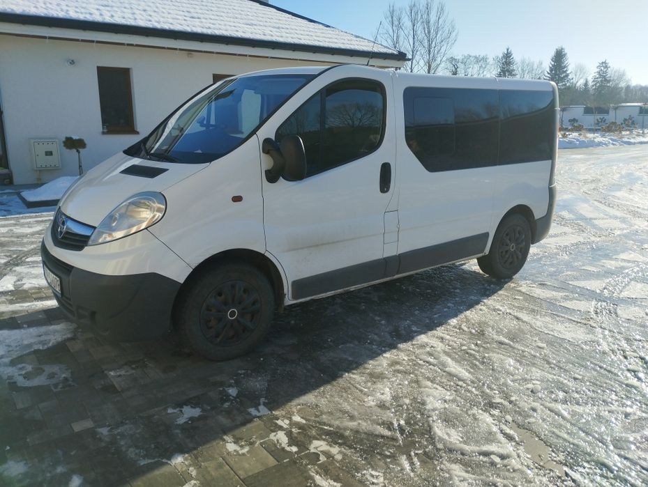 Opel Vivaro 2.0Cdti osobowe