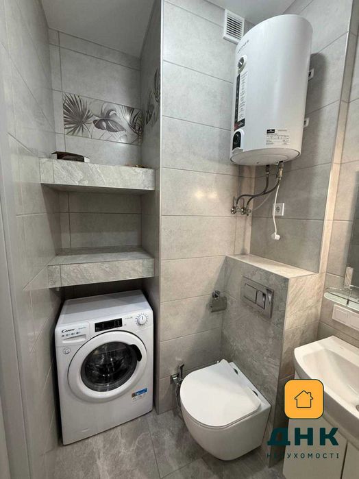 Жк Посейдон! Пляж Золотой Берег! Море 5минут пешком!  Продам студию с ремонтом! Готовый арендный бизнес!