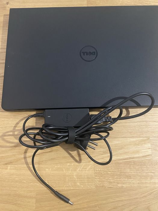 Dell Inspiron 15 3000 Series