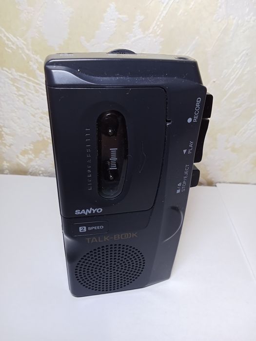 Диктофон SANYO TRC-520M