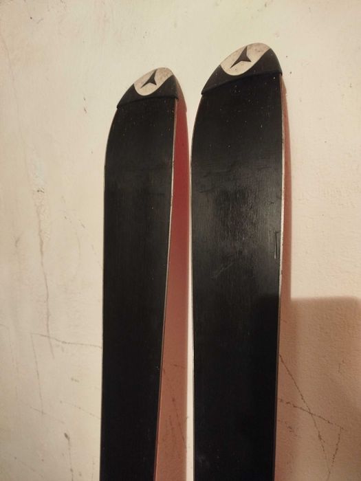 Narty  Atomic  190 cm