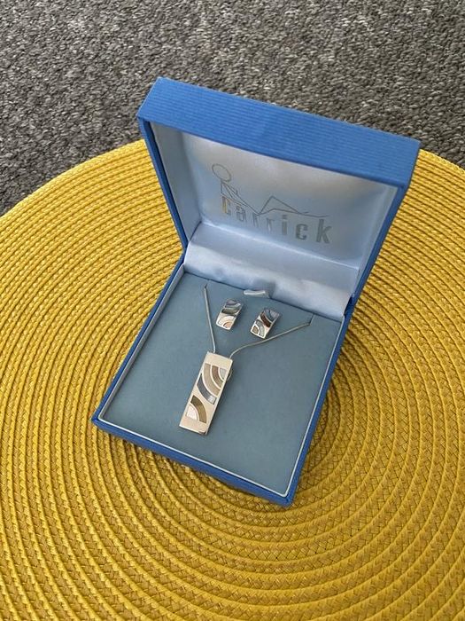 Комплект прикрас зі срібла та перламутру