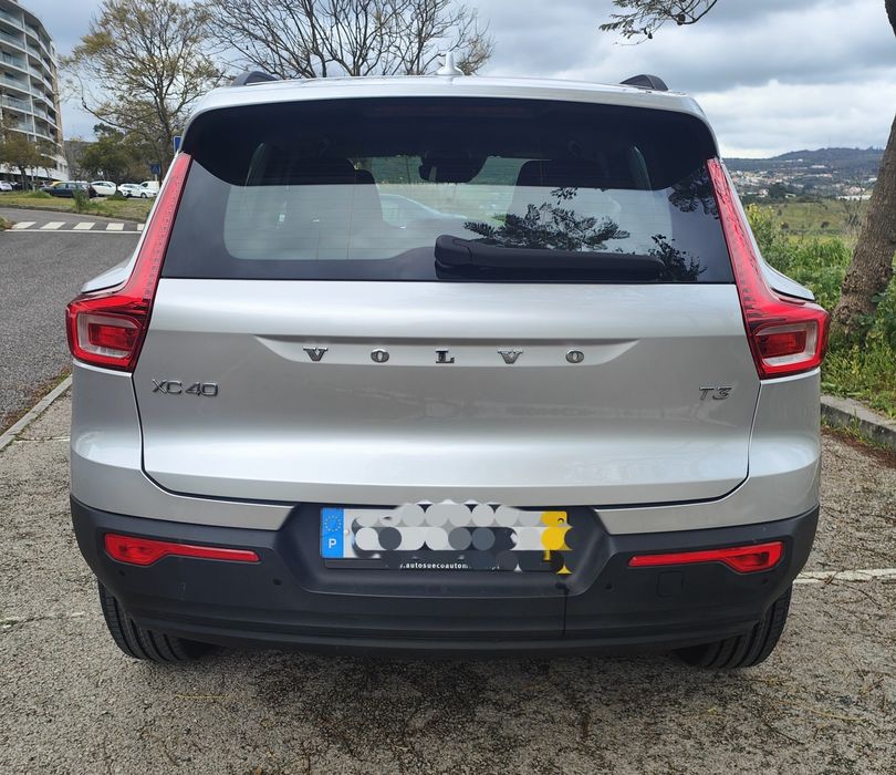 Volvo XC40 T3 Tech Edition Impecável