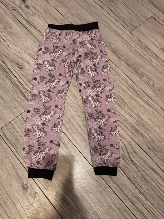 Spodnie z piżamy 122-128