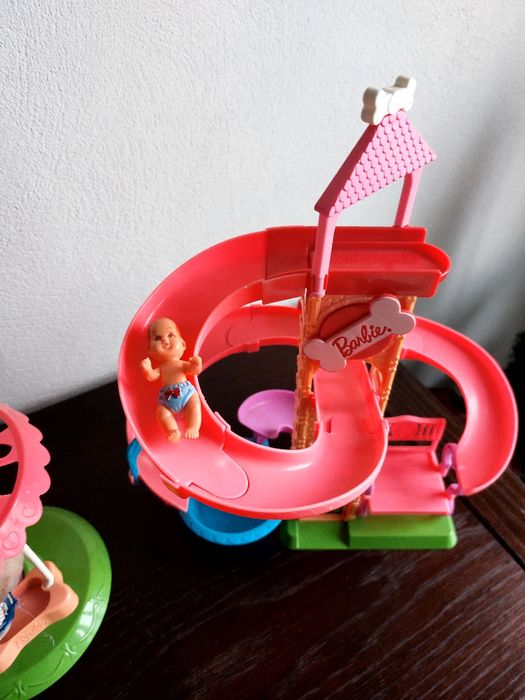 Parque canino (Escorrega e  baloiço canino)