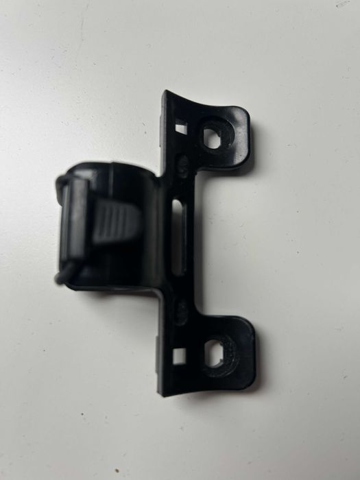 Uchwyt na pompkę mocowany do ramy roweru