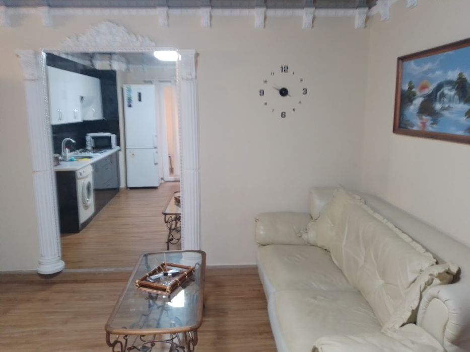 Здаю квартиру посуточно почасово адрес третья слобидська 107/2