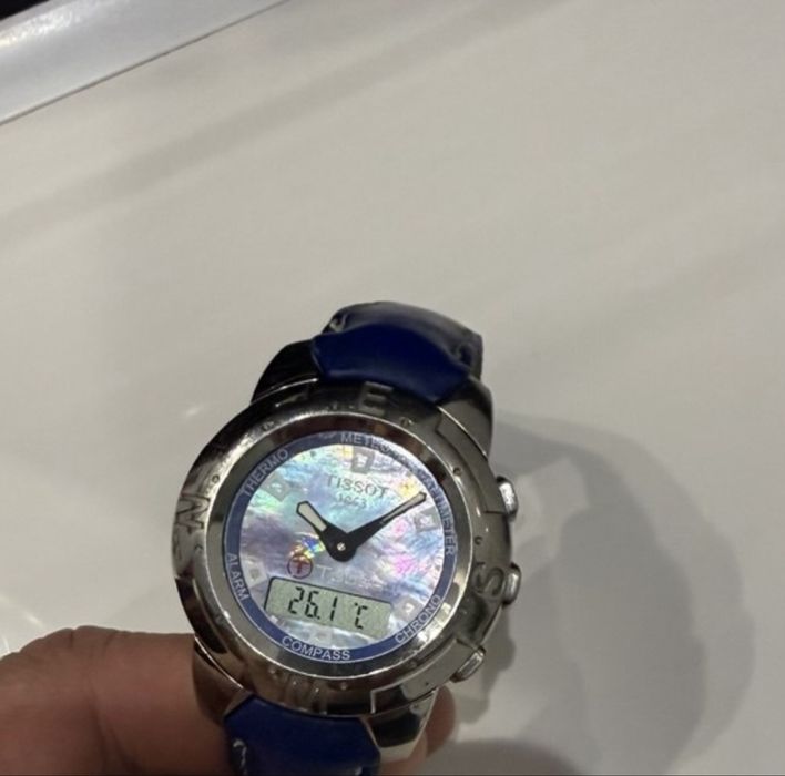 Часы мужские TISSOT  T TOUCH