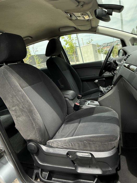Ford Focus C-Max 1.6TDCI 110CV 289.000KM 2004/01 5Lugares