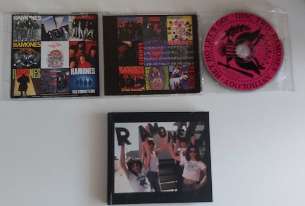 Ramones Anthology425605821545861122