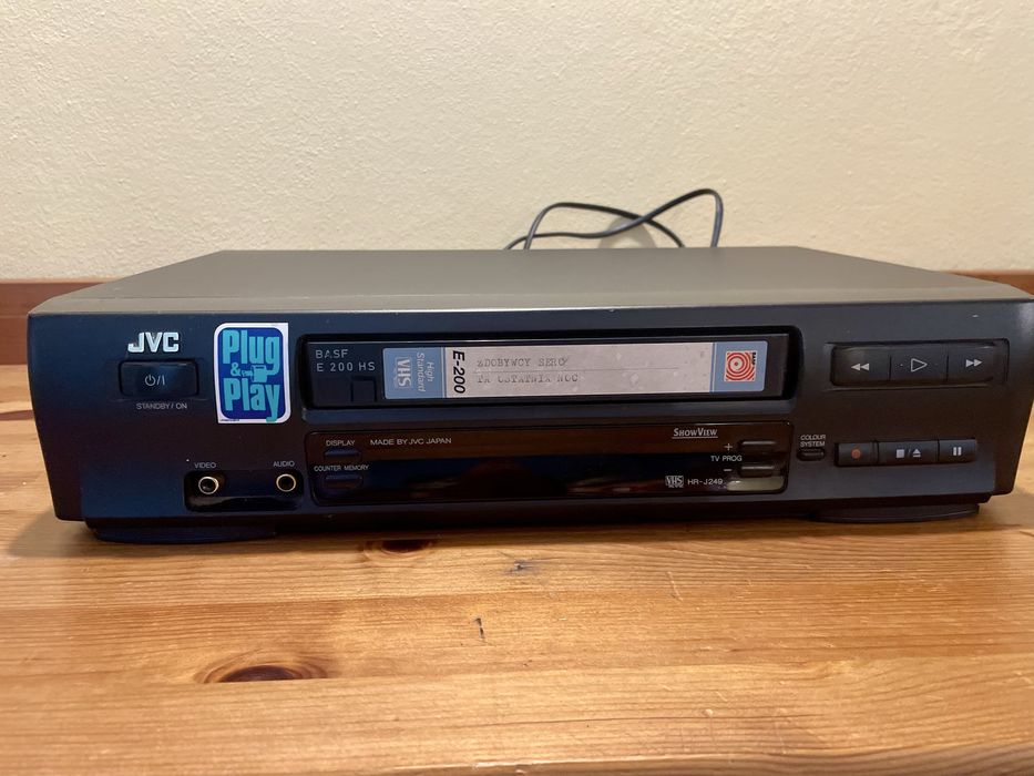 Magnetowid JVC HR -J249EE