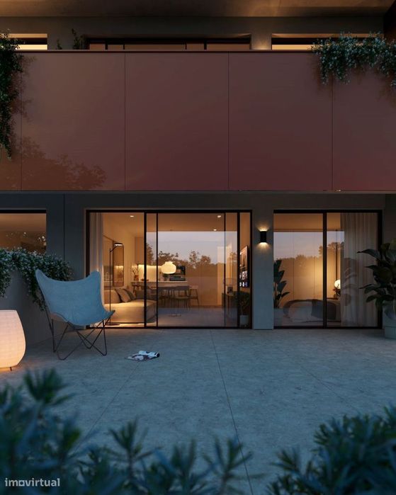 Apartamento T1 com garagem e terraço