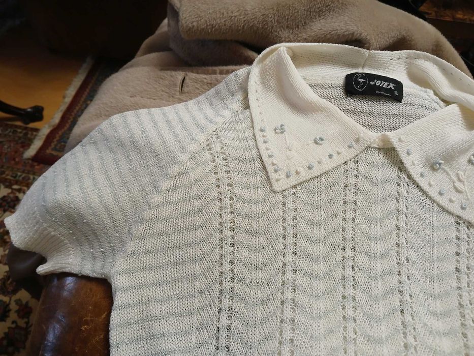 Blusa de manga curta em malha muito fina